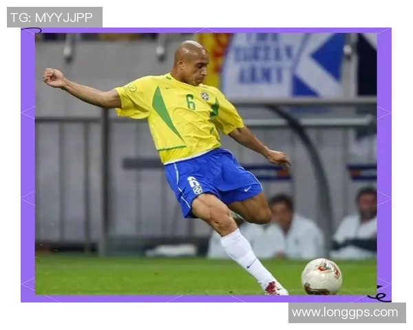 足球明星们的传奇服装背后故事揭秘与风采展示